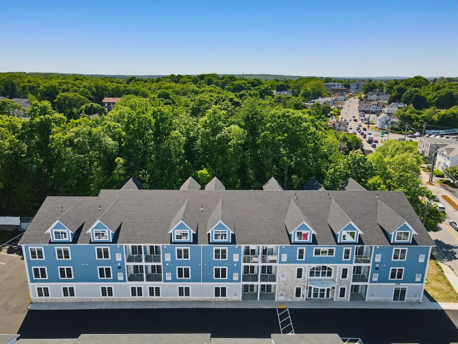 Aerial view with the surrounding woods — Taj Estates of Franklin II