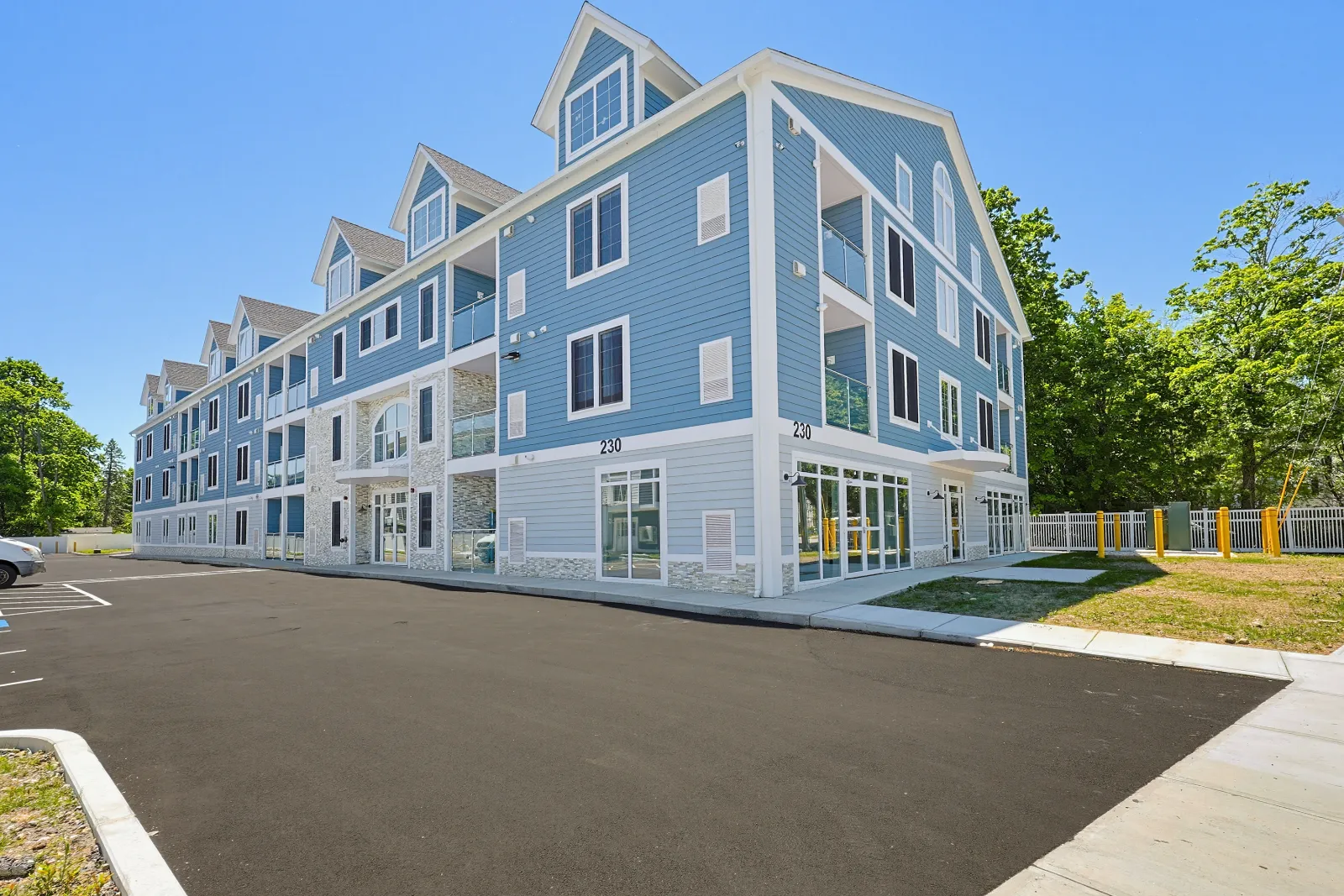 Front view of the building — Taj Estates of Franklin II